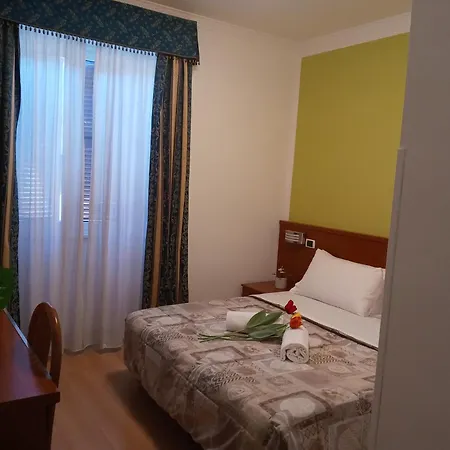 Pensjonat La Casa Dell'arte 3*