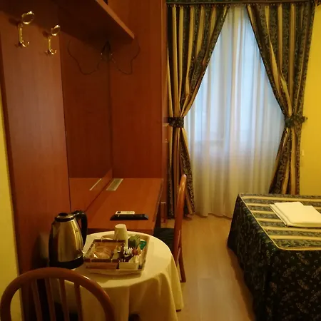 La Casa Dell'arte 3* Rzym